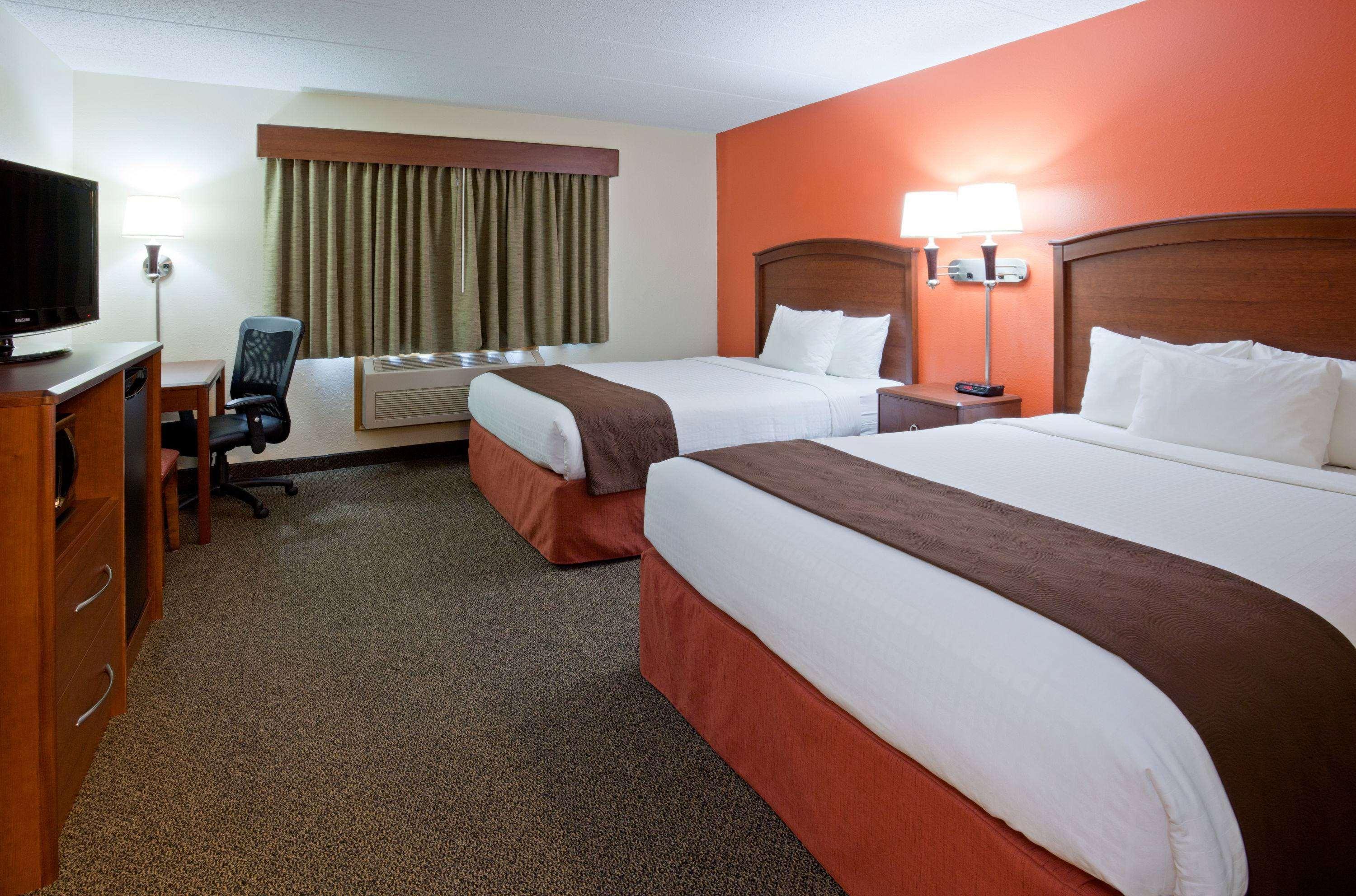 Americinn By Wyndham Virginia Экстерьер фото