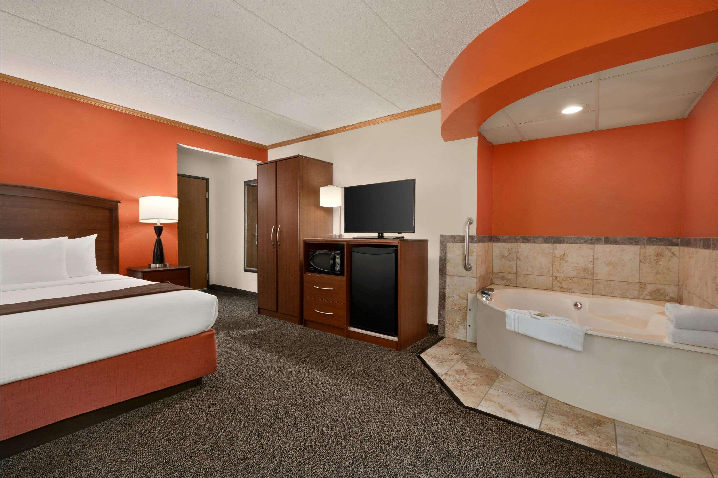 Americinn By Wyndham Virginia Экстерьер фото