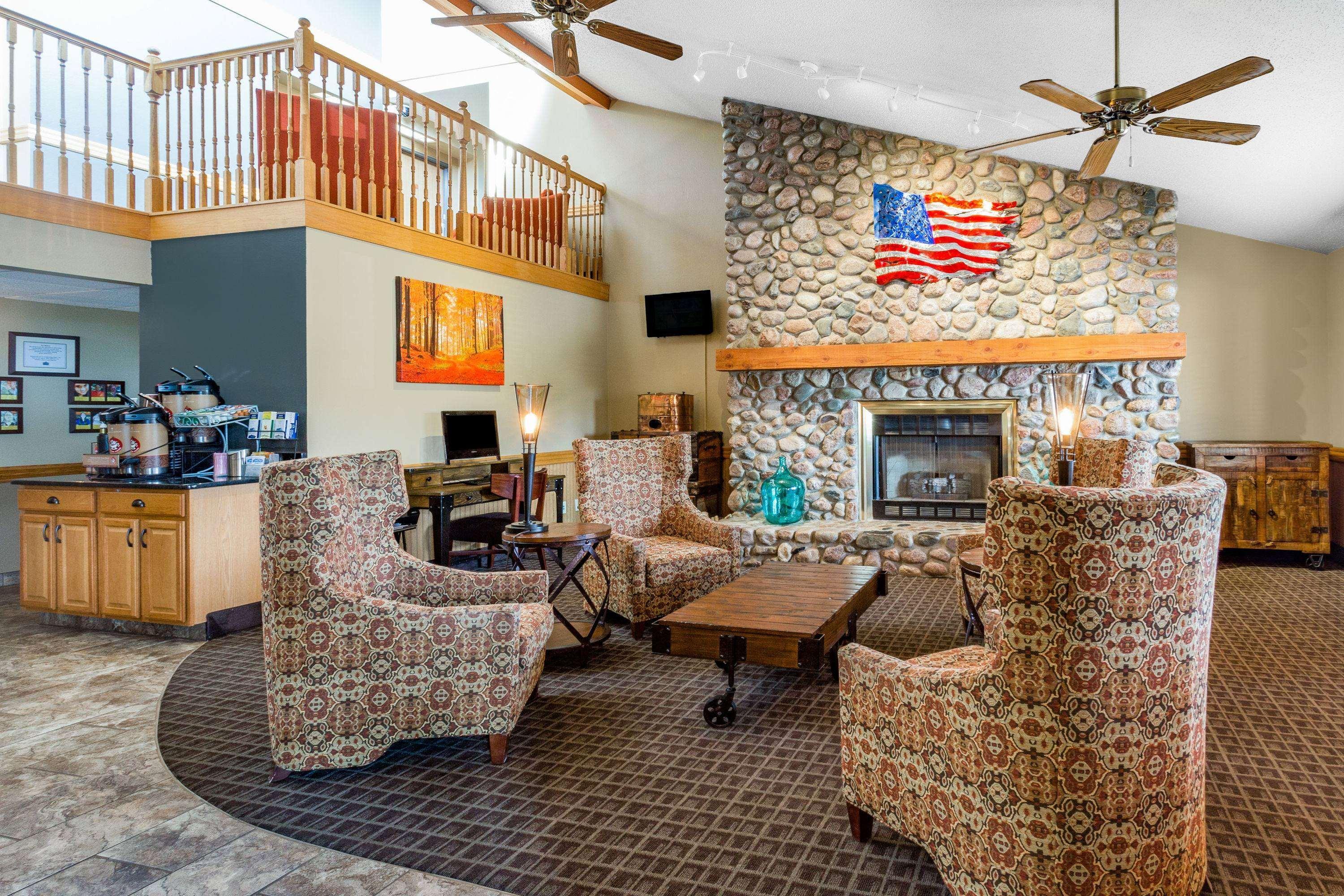 Americinn By Wyndham Virginia Экстерьер фото